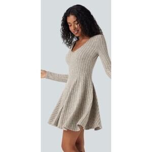 NWT Halara Ribbed V Neck Long Sleeve Flare Mini Dress Gray Size L Minimalist